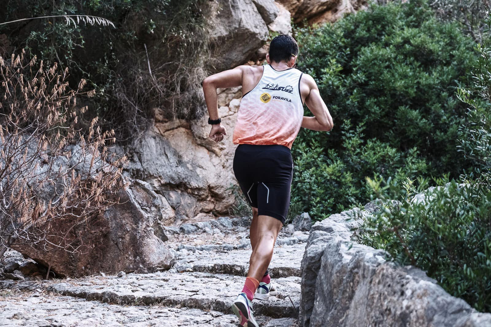 Runners tackling the rugged trails of Travessa Mallorca 2025, an epic ultra-distance race across the island.